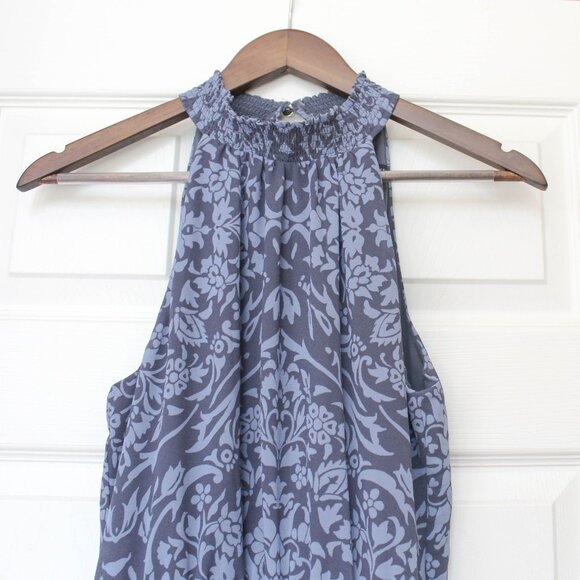 WHBM blue pleated dress, Size 2, Asymmetric hemline, Jacquard pattern - Picture 4 of 6